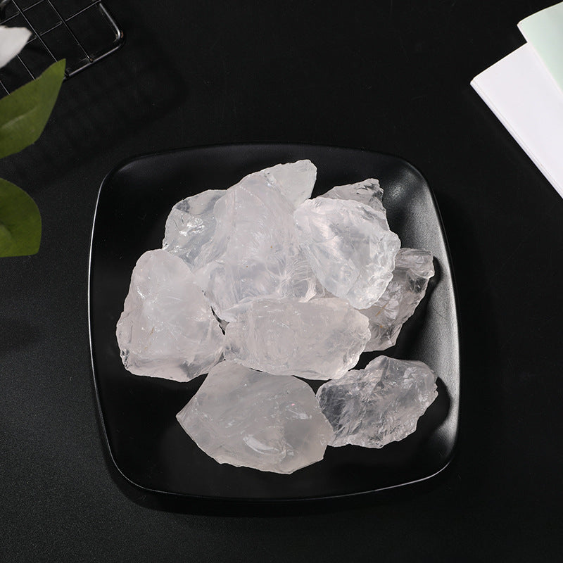 Natural Clear Quartz Raw Stone – 1–8cm Master Healer and Amplifier