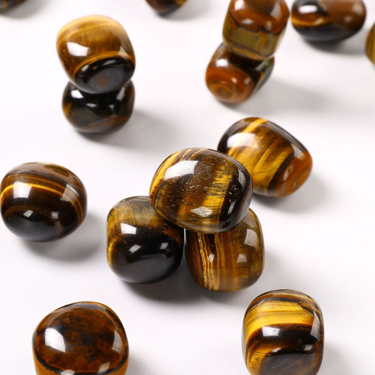 Natural Tiger Eye Tumble Stone – 1–3cm for Protection and Confidence