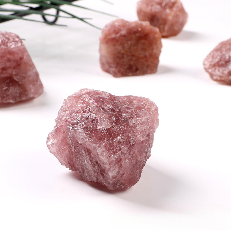 Natural Strawberry Quartz Raw Stone – 1–6cm Love and Healing Crystal