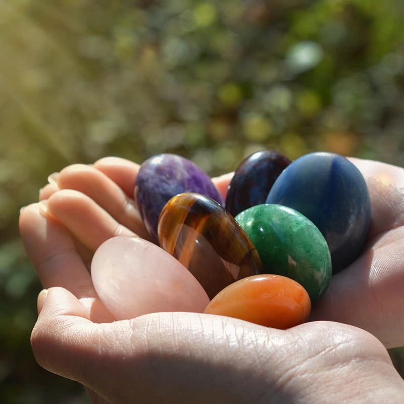 Natural Crystal Palm Stone – Spa Massage & Energy Healing Tool