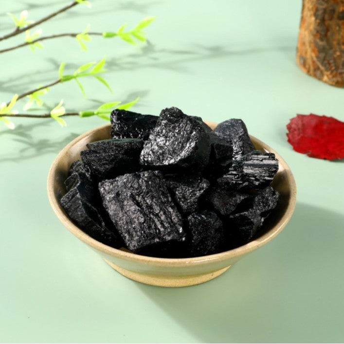 Natural Black Tourmaline Raw Stone – 2–4cm for Protection and Grounding